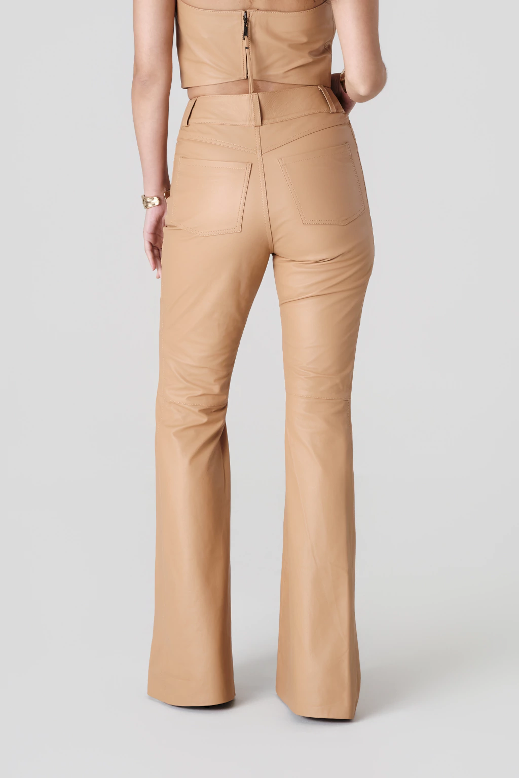 Calça Flare St. Barth 4 Calça Flare St. Barth 4