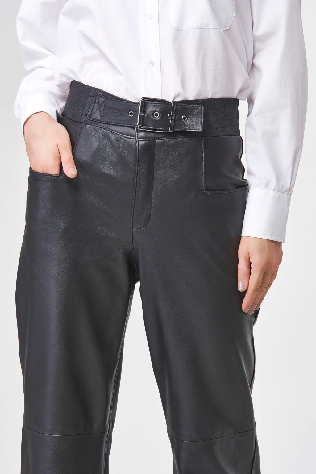 Calça Pantacourt Siena 4 Calça Pantacourt Siena 4