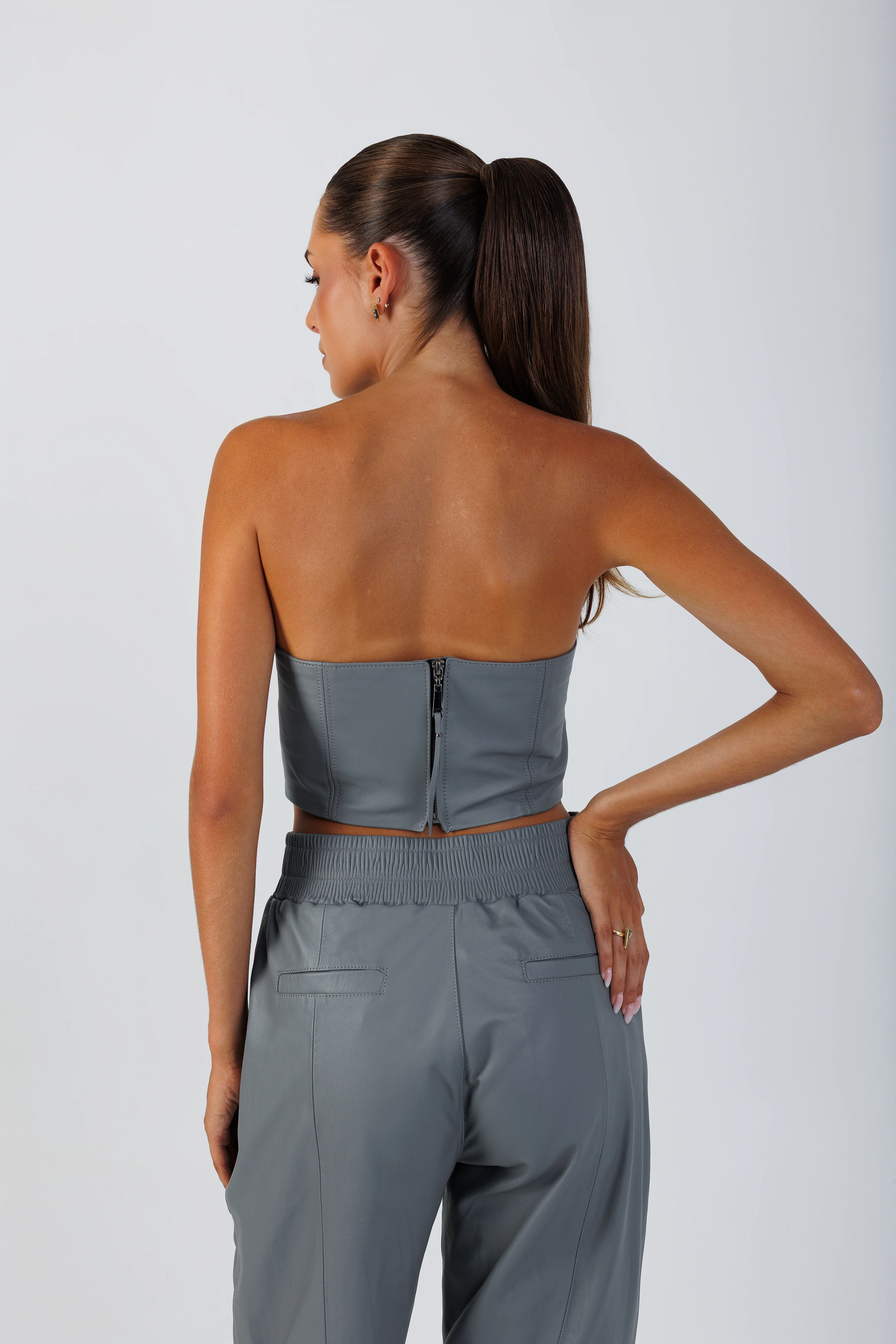 Calça Pantacourt Treviso 4 Calça Pantacourt Treviso 4