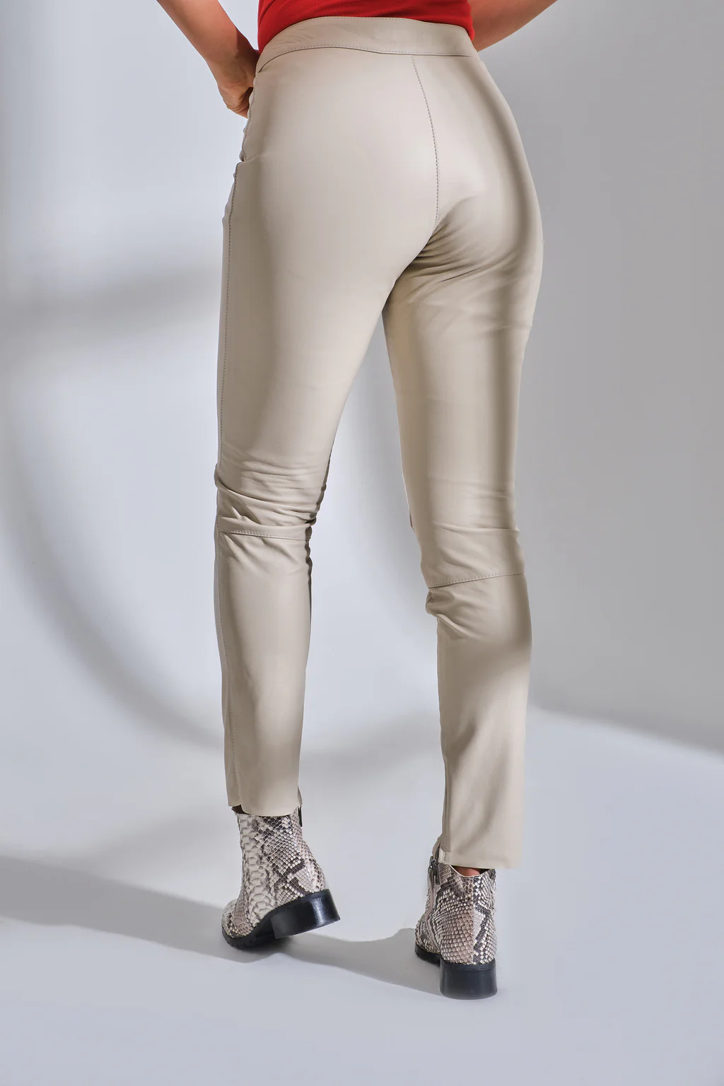 Calça Skinny Cós Alto 10 Calça Skinny Cós Alto 10