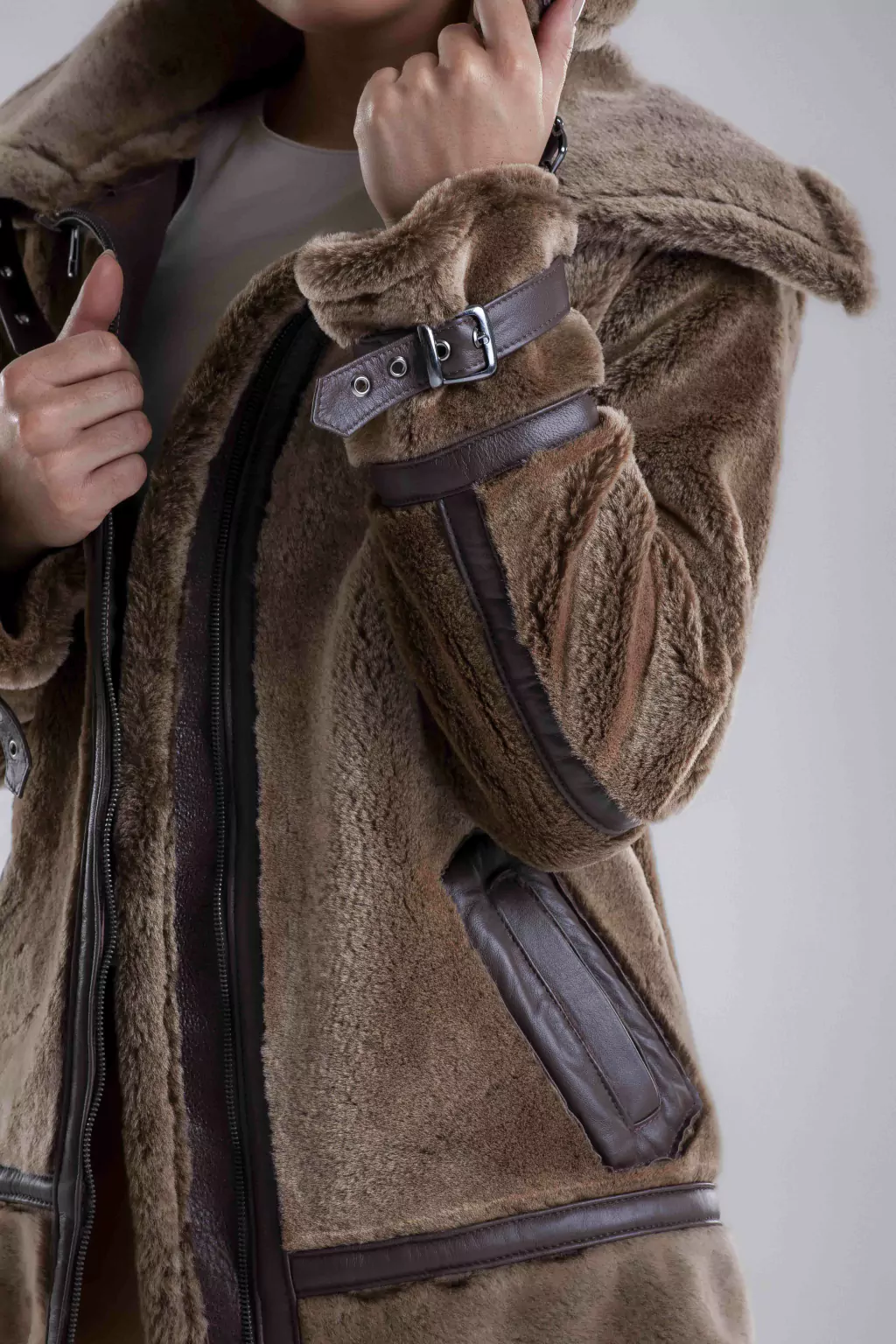 Gamulã em pele de ovelha - Estocolmo 3 Gamulã em pele de ovelha - Estocolmo 3