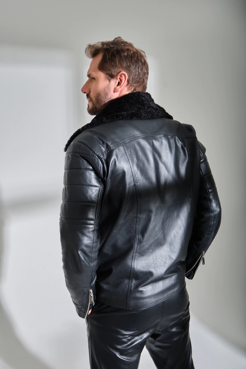 Jaqueta Masculina 3 Jaqueta Masculina 3