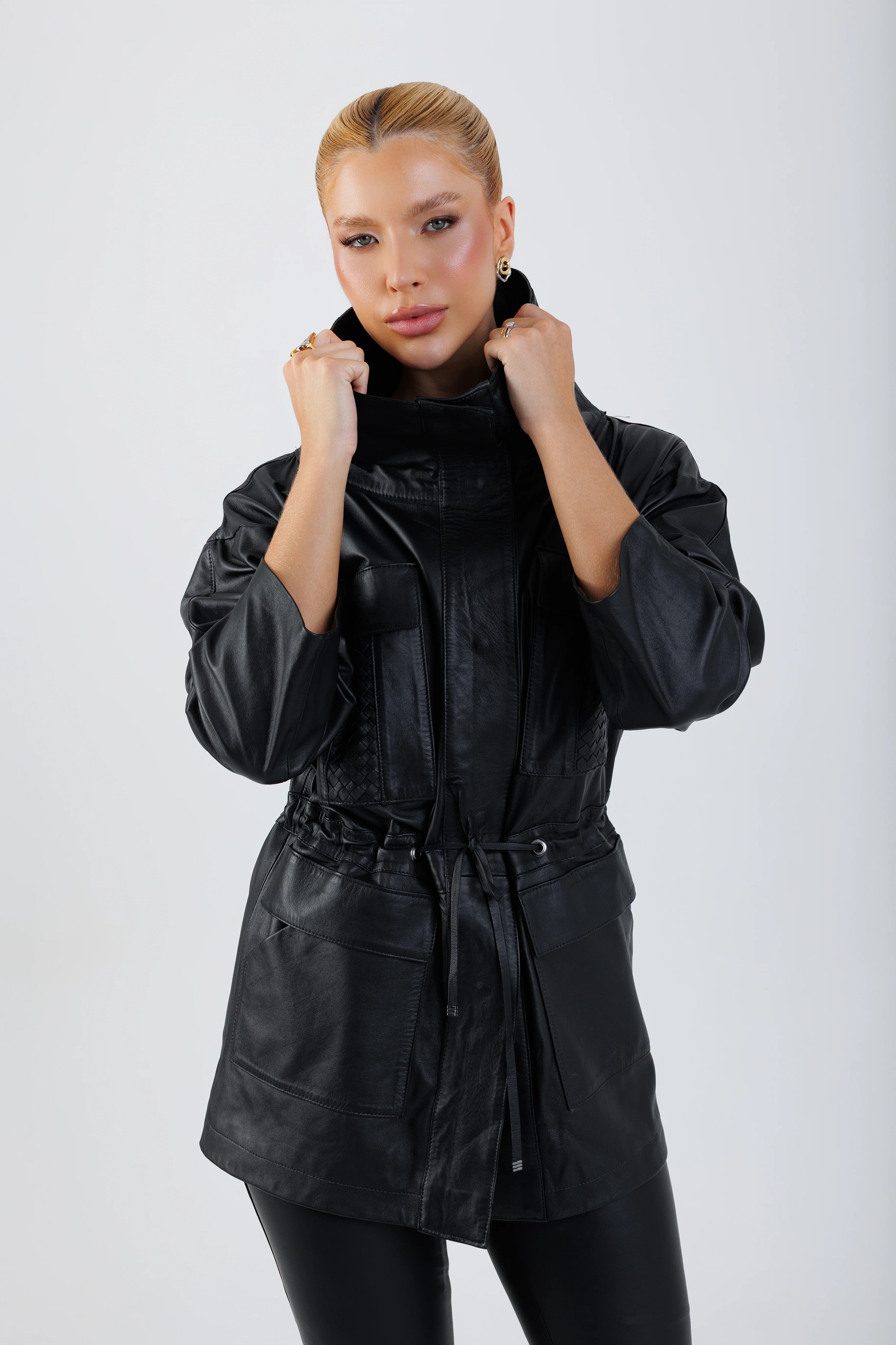 Parka Feminino Rodes Tressê 10 Parka Feminino Rodes Tressê 10