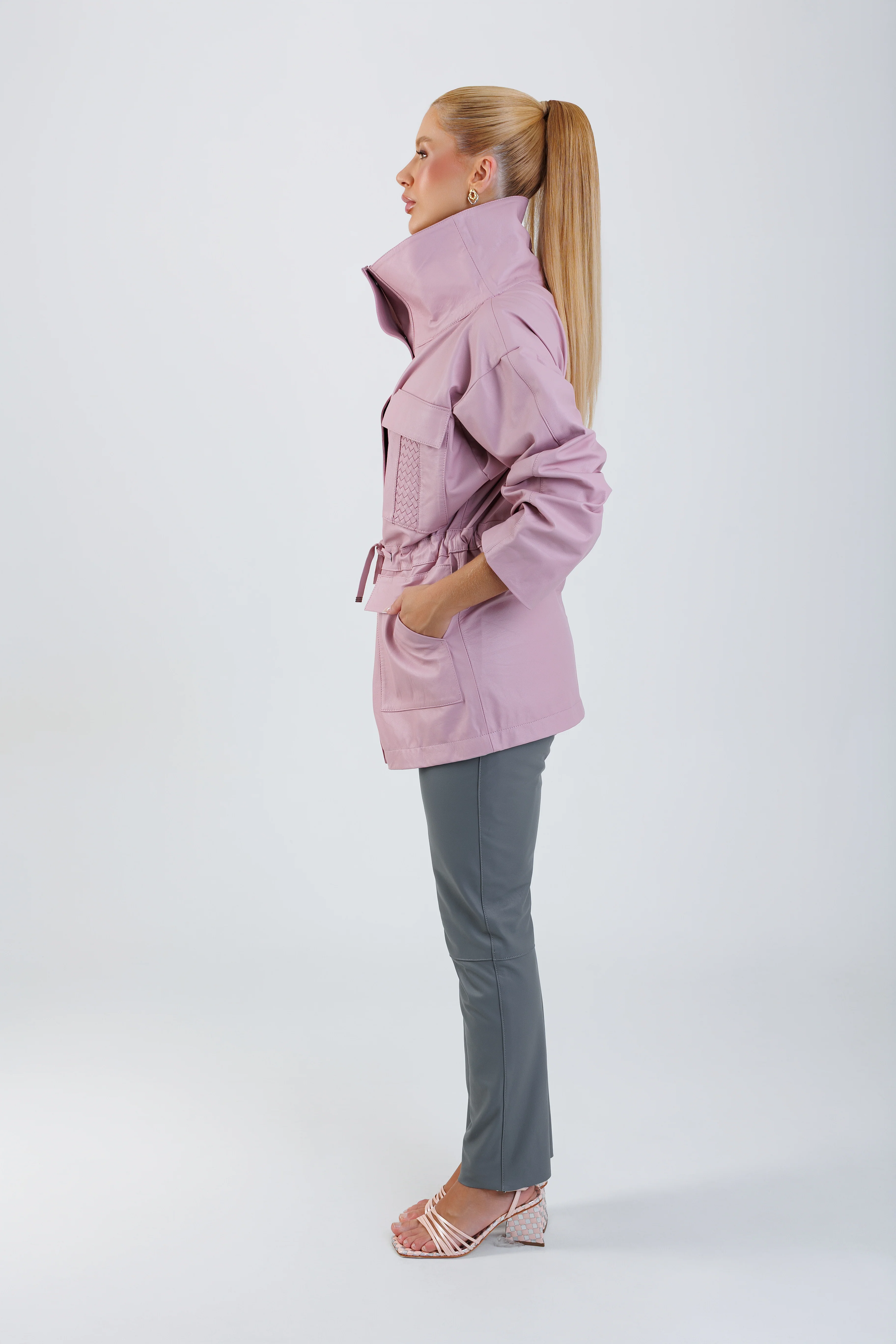 Parka Feminino Rodes Tressê 4 Parka Feminino Rodes Tressê 4