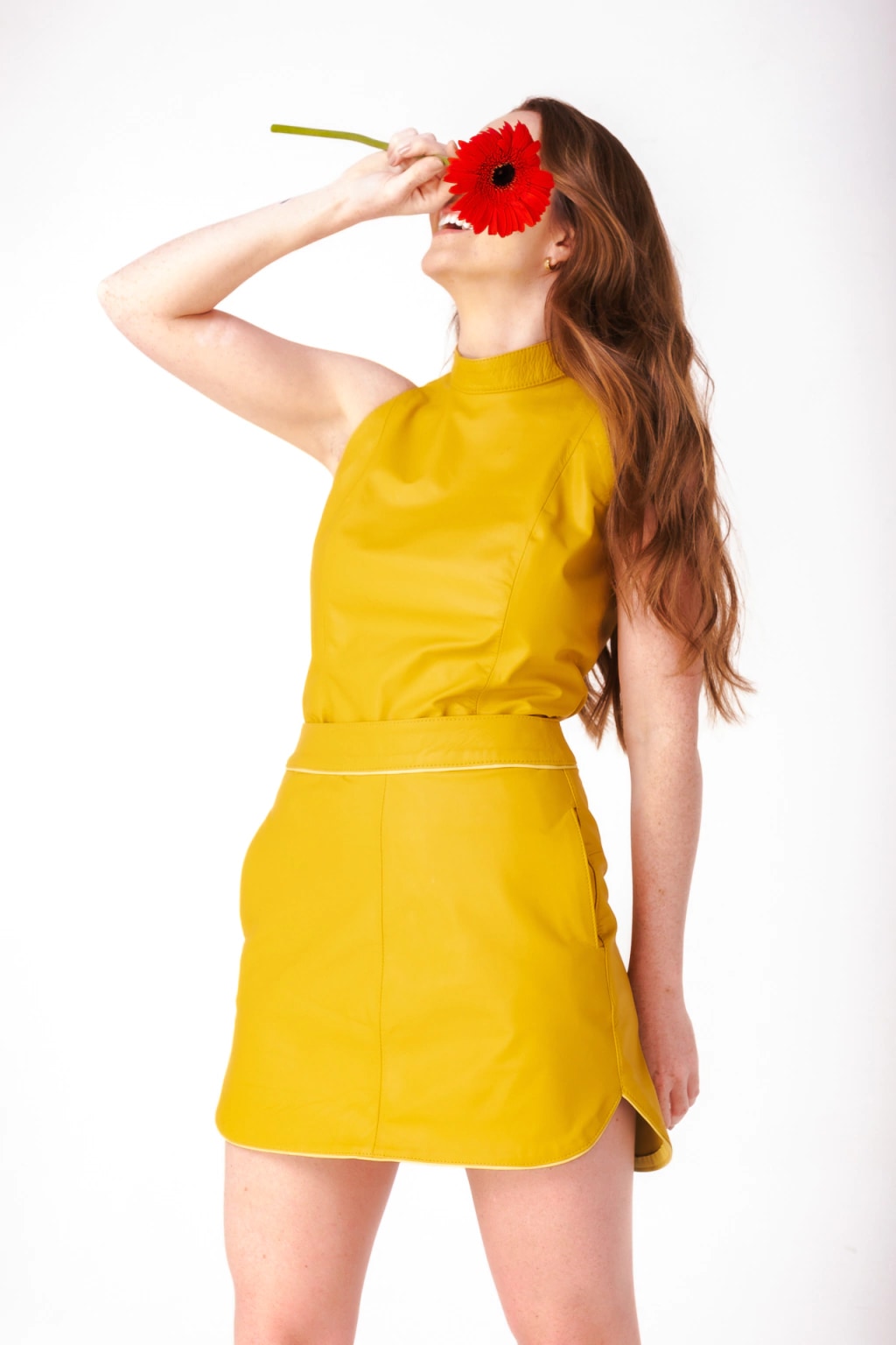 Regata com Gola Narciso 10 Regata com Gola Narciso 10