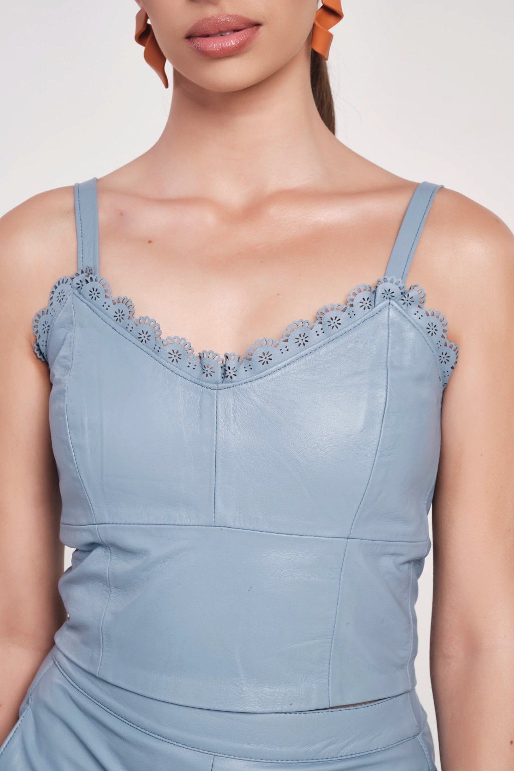 Top alça regulável com detalhes 3 Top alça regulável com detalhes 3